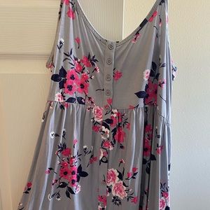 Size 2 Stretchy Torrid Cami NWT